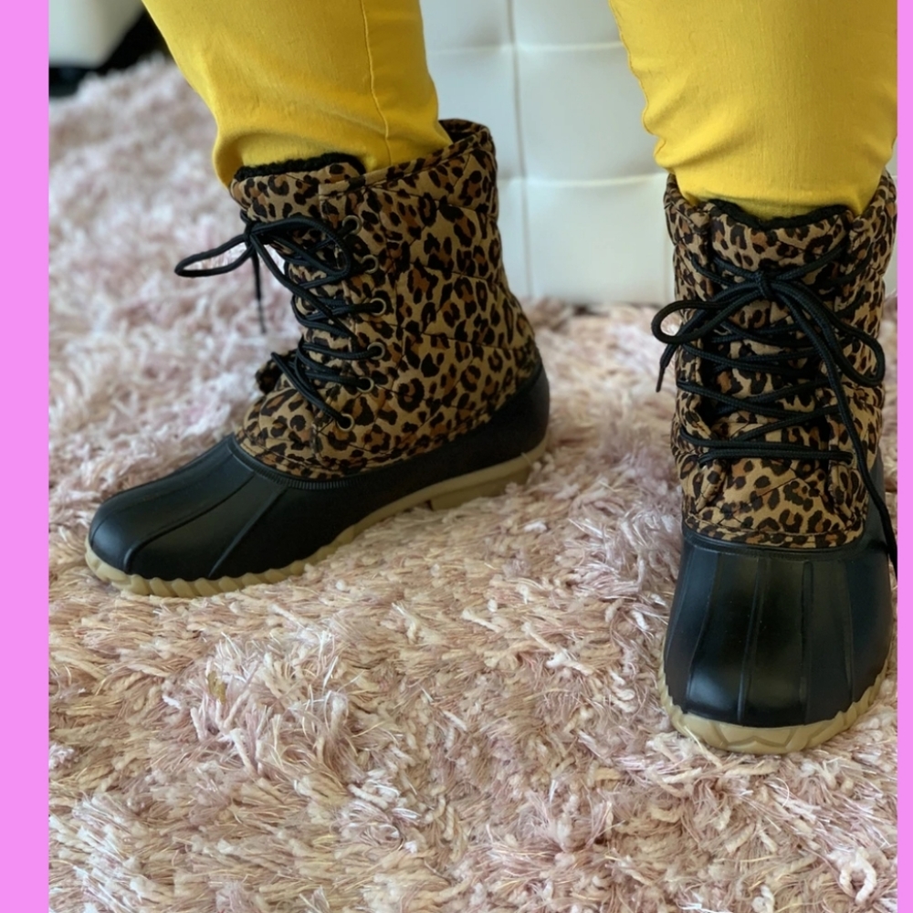 Leopard Sherpa inlined Duck Boots